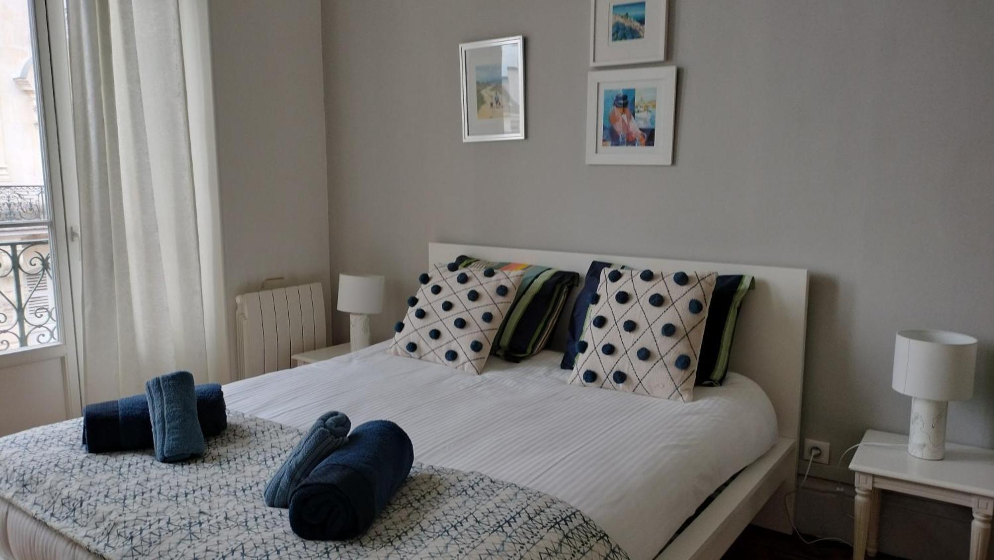 Appartement F3 Au Balcon De La Place Du Martroi Orléans Esterno foto